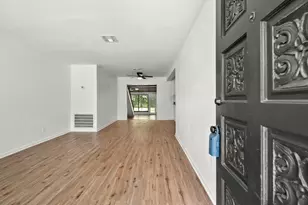8327 Bonner Dr, Houston, TX 77017 - Photo 12