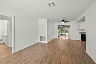 8327 Bonner Dr, Houston, TX 77017 - Photo 20