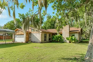133 Tweedy Ln, Sweeny, TX 77480 - Photo 2