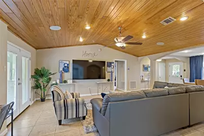 1405 Delabrook Court, Seabrook, TX 77586 - Photo 6