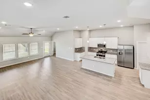 17474 Rosewood Manor Ln, New Caney, TX 77357 - Photo 10