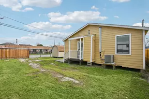 1409 Fairbanks St, Houston, TX 77009 - Photo 36