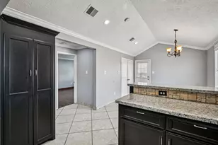 1409 Fairbanks St, Houston, TX 77009 - Photo 16