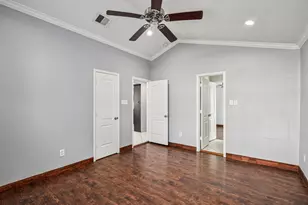 1409 Fairbanks St, Houston, TX 77009 - Photo 34