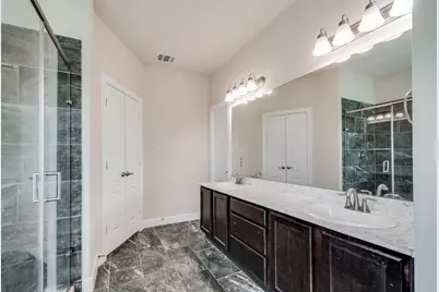 11919 Champions Forest Drive, Mont Belvieu, TX 77523 - Photo 22