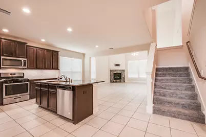 11919 Champions Forest Drive, Mont Belvieu, TX 77523 - Photo 10
