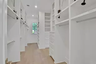 1191 Chamboard Ln, Houston, TX 77018 - Photo 22