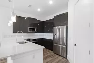 199 Waterpoint Ct, Conroe, TX 77356 - Photo 8