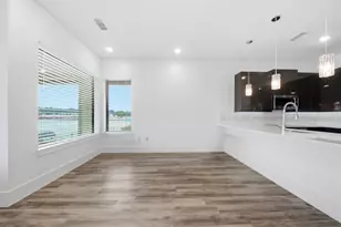 199 Waterpoint Ct, Conroe, TX 77356 - Photo 14