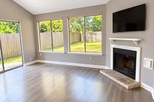 7222 Londres Dr, Houston, TX 77083 - Photo 12
