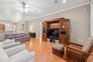 15246 Scenic Woodland Dr, Conroe, TX 77384 - Photo 14