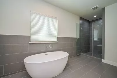 1106 Fuschia Road, Houston, TX 77055 - Photo 4