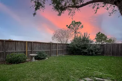 1608 Spring Glen Lane, Pearland, TX 77581 - Photo 30