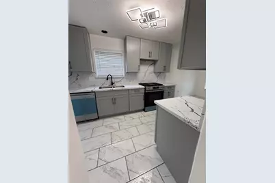 6423 Crim Court, Houston, TX 77049 - Photo 6