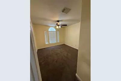6423 Crim Court, Houston, TX 77049 - Photo 10