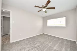 8622 Valley Meadow Dr, Houston, TX 77078 - Photo 24