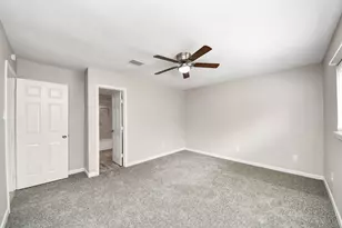 8622 Valley Meadow Dr, Houston, TX 77078 - Photo 32