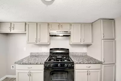 8622 Valley Meadow Drive, Houston, TX 77078 - Photo 12