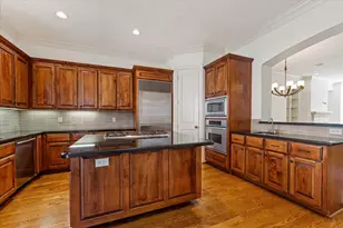 36 Waterway Ct, The Woodlands, TX 77380 - Photo 10