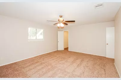 15818 Nutcracker Court, Humble, TX 77396 - Photo 8