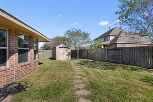 2411 Linden Bluff Ct, Sugar Land, TX 77479 - Photo 34