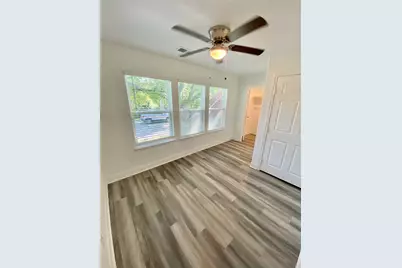 4301 14th Street Avenue, Bacliff, TX 77518 - Photo 18