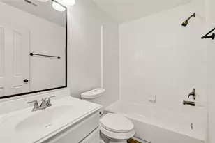 11242 Valley Kings Dr, Houston, TX 77089 - Photo 14