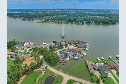 160 Westlake Point, Montgomery, TX 77356 - Photo 2