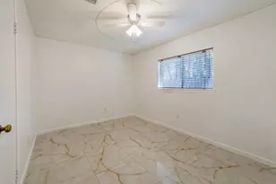 3203 Golden Willow Dr, Houston, TX 77339 - Photo 34