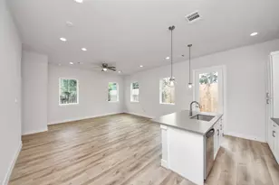 6519 Old Olive Tree Dr, Houston, TX 77091 - Photo 14