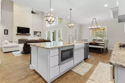 141 Sundog Road, Huntsville, TX 77340 - Photo 8