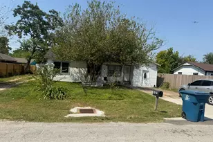 14119 Stoneshire St, Houston, TX 77060 - Photo 1