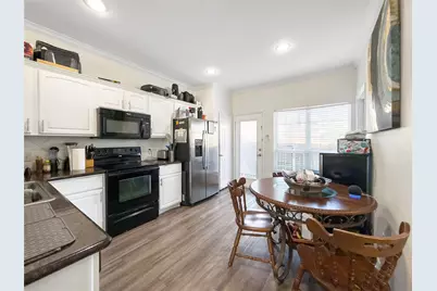305 Holleman Drive E #302, College Station, TX 77840 - Photo 8