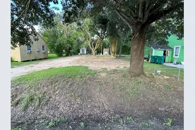 307 Ross Street, La Marque, TX 77568 - Photo 6