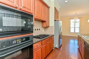 802 Garden Trace Ln, Houston, TX 77018 - Photo 4