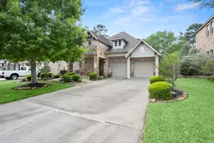 110 David Forest Ln, Conroe, TX 77384 - Photo 2