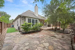 110 David Forest Ln, Conroe, TX 77384 - Photo 8