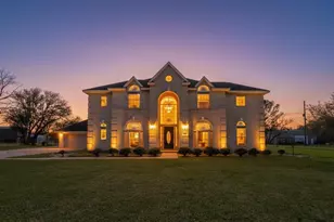 10302 Hanselman Rd, Manvel, TX 77578 - Photo 4