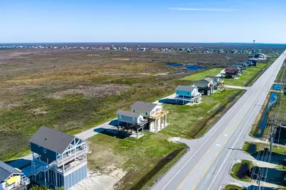 2419 Audubon Avenue, Gilchrist, TX 77617 - Photo 6