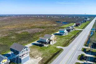 2419 Audubon Ave, Gilchrist, TX 77617 - Photo 6