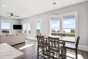 2419 Audubon Ave, Gilchrist, TX 77617 - Photo 24