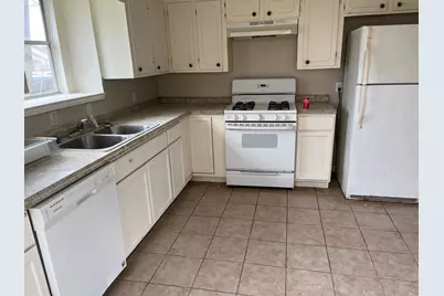 4907 Redfish Reef Drive, Bacliff, TX 77518 - Photo 2