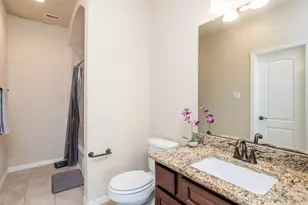 7339 Chatham Green Dr, Sugar Land, TX 77479 - Photo 14