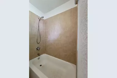 11007 Tamworth Drive, Houston, TX 77016 - Photo 12