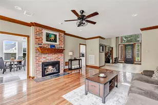 2106 Mountain Lake Dr, Kingwood, TX 77345 - Photo 14