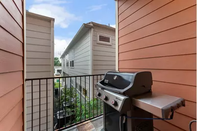 1049 W 22nd Street #K, Houston, TX 77008 - Photo 14