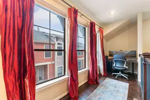 1049 W 22nd St, Houston, TX 77008 - Photo 30