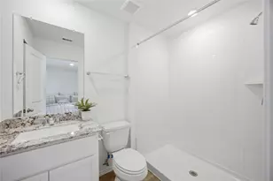 6021 Pineapple St, Houston, TX 77048 - Photo 10