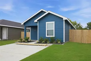 6021 Pineapple St, Houston, TX 77048 - Photo 2