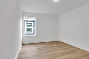 8102 Crestview Unit B, Houston, TX 77028 - Photo 14